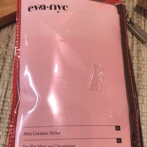 Eva nyc mini cermanic styler
